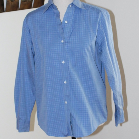 Talbots Tops - Talbots, wrinkle resistant button down shirt. ........